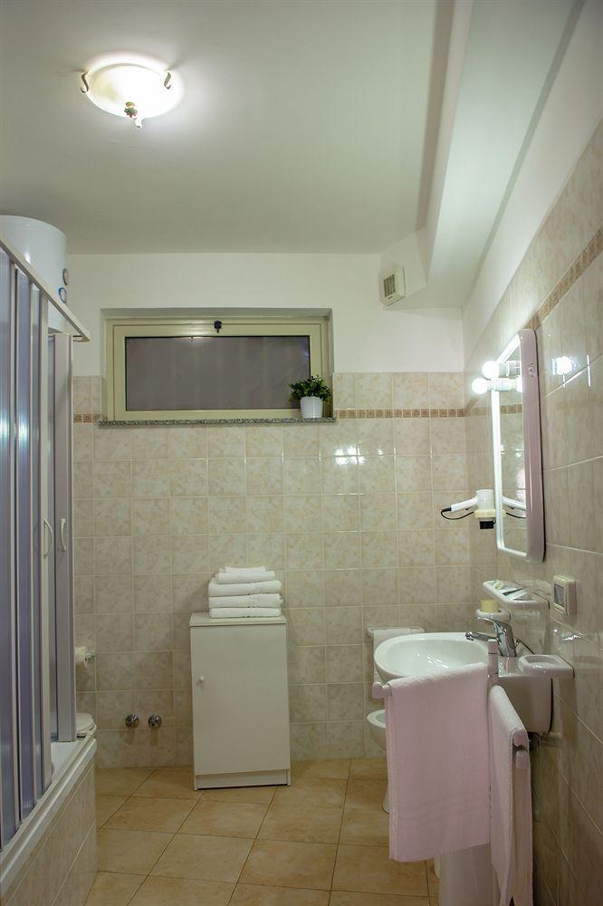 Fragolina B&B ฟูร์ชีซิกูโล ภายนอก รูปภาพ